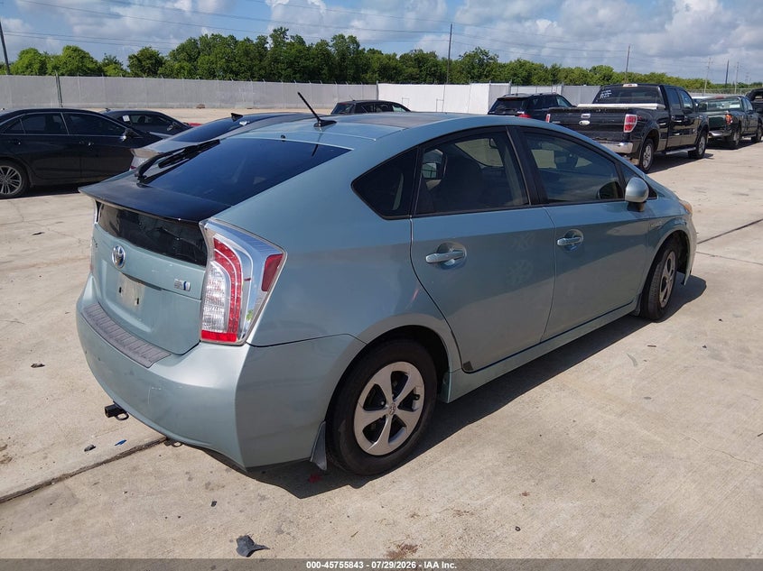 Vin: jtdkn3du2d5627624, lot: 46254565, toyota prius three 20134