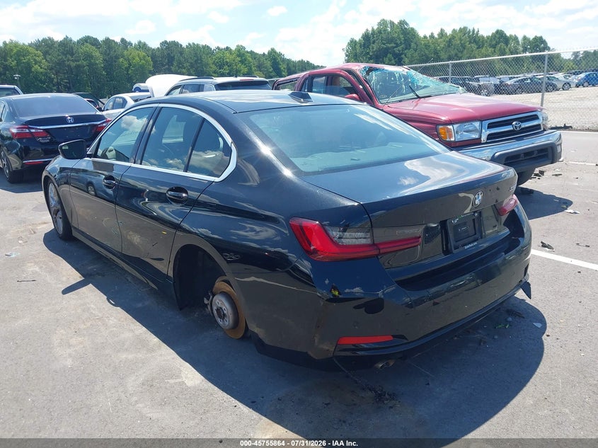 BMW 330I - zdjęcie 3