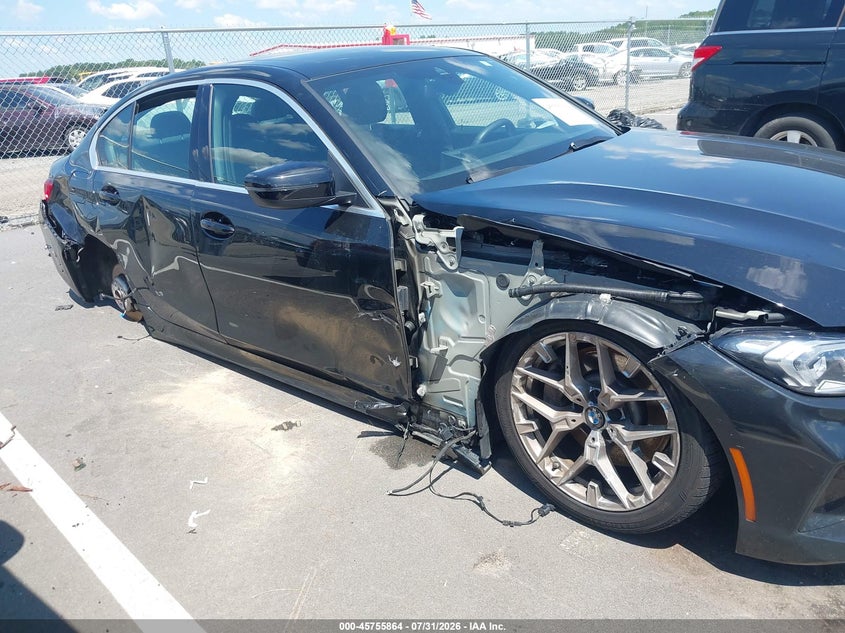 BMW 330I - zdjęcie 6