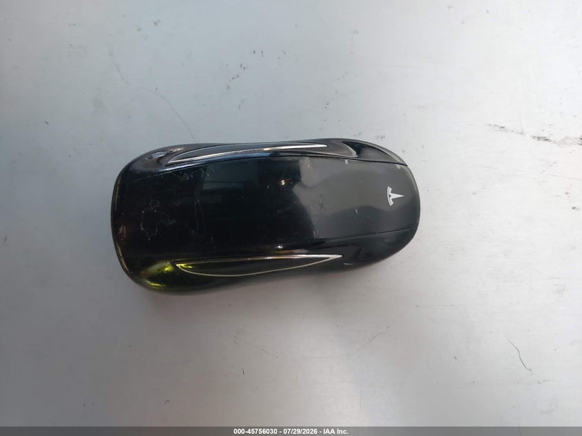 TESLA MODEL X 2020 VIN 5YJXCBE21LF305945