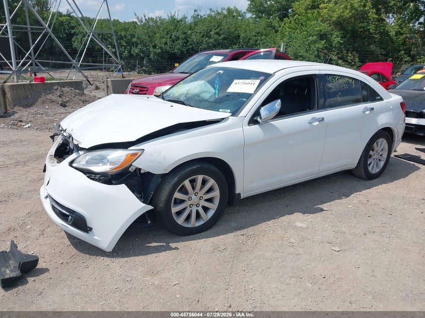 Vin: 1c3ccbcg8dn585786, lot: 46254766, chrysler 200 limited 20132