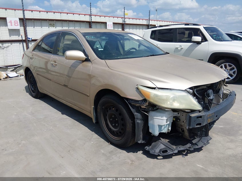 2010 TOYOTA CAMRY auction photo 1