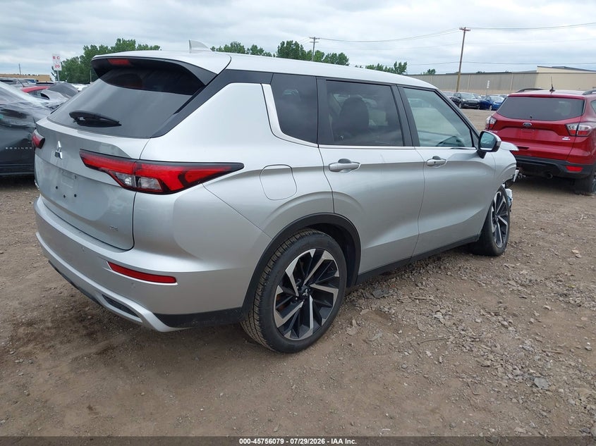 Vin: ja4j3va82rz075833, lot: 46254801, mitsubishi outlander se 2.5 2wd/se black edition s-awc/se black edition w/pano roof s-awc 20244