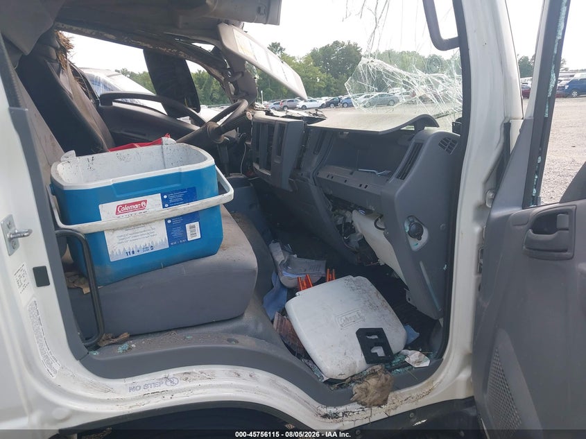 2019 ISUZU NQR auction photo 7