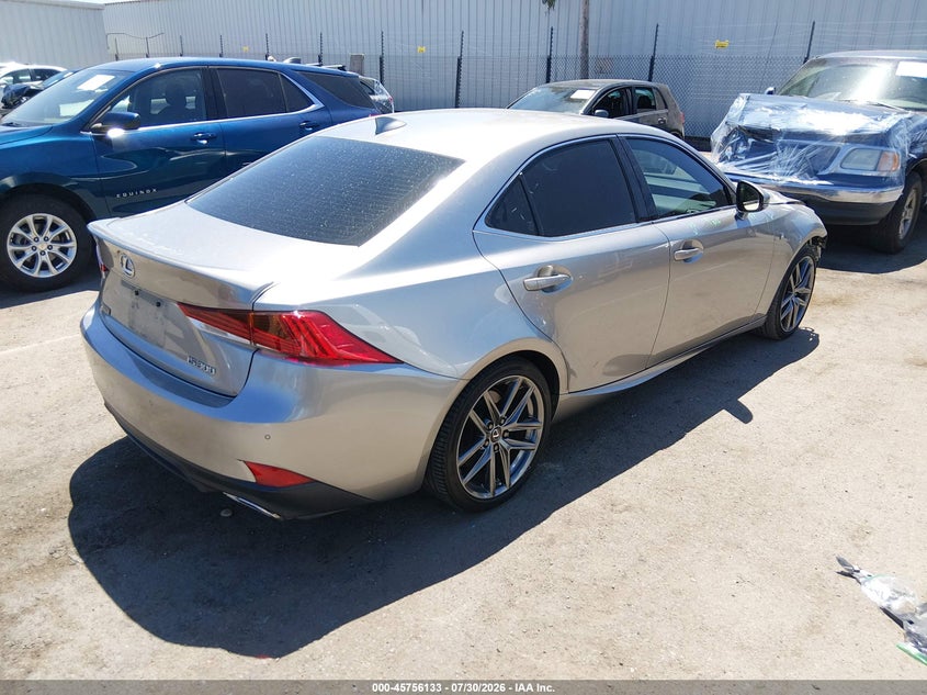 2019 LEXUS IS 300 auction photo 4