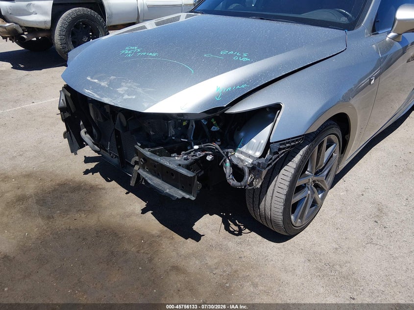 2019 LEXUS IS 300 auction photo 6