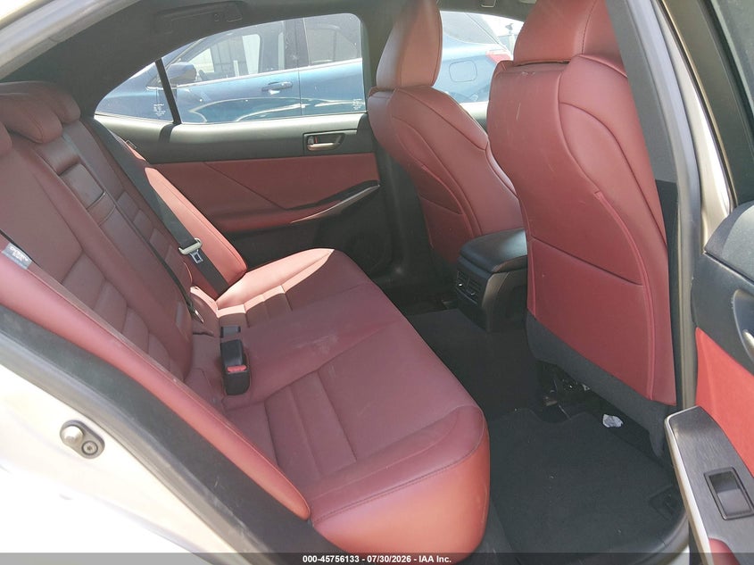 2019 LEXUS IS 300 auction photo 8