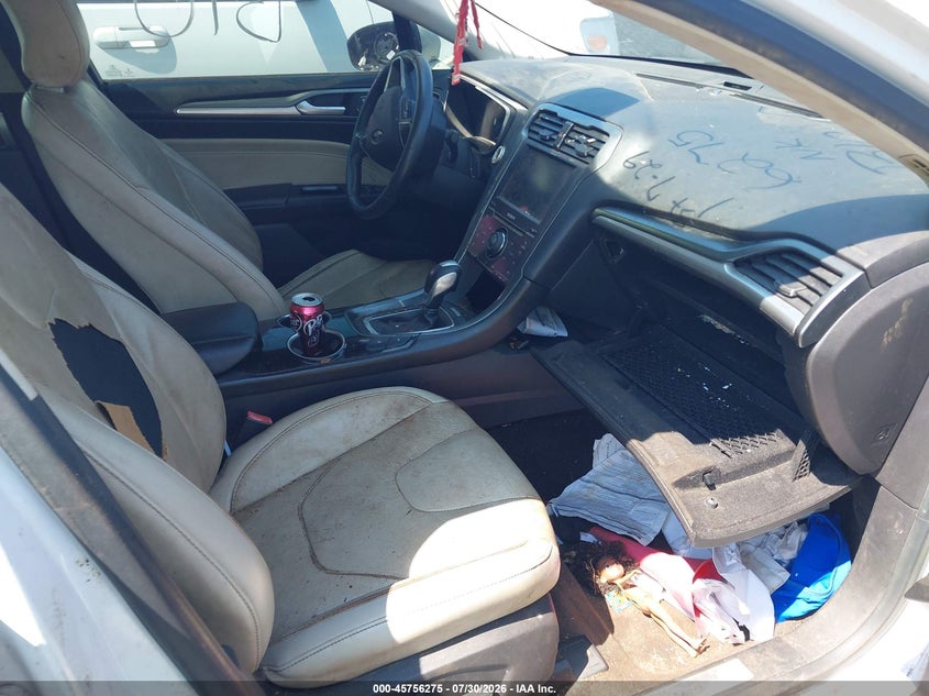 2015 FORD FUSION ENERGI auction photo 5