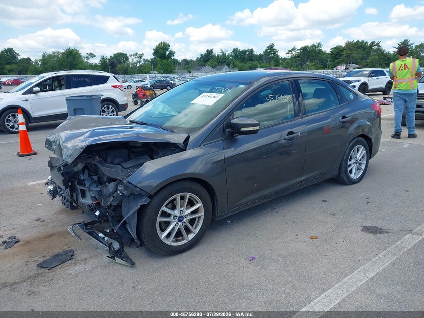 Vin: 1fadp3f2xhl300524, lot: 46255002, ford focus se 20172