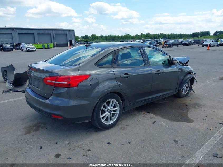 Vin: 1fadp3f2xhl300524, lot: 46255002, ford focus se 20174
