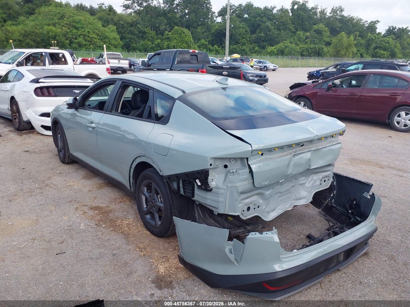 Vin: 3kpft4de3se208835, lot: 46255089, kia k4 lxs 20253