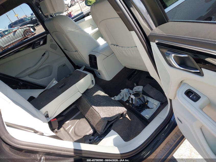 PORSCHE MACAN - zdjęcie 8
