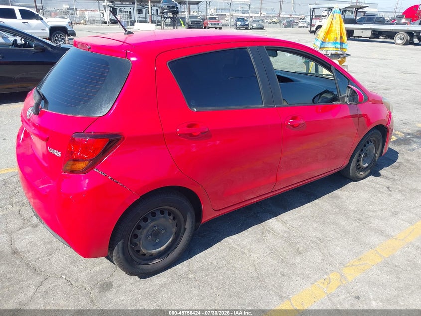 Vin: vnkktud35fa031413, lot: 46255146, toyota yaris l 20154