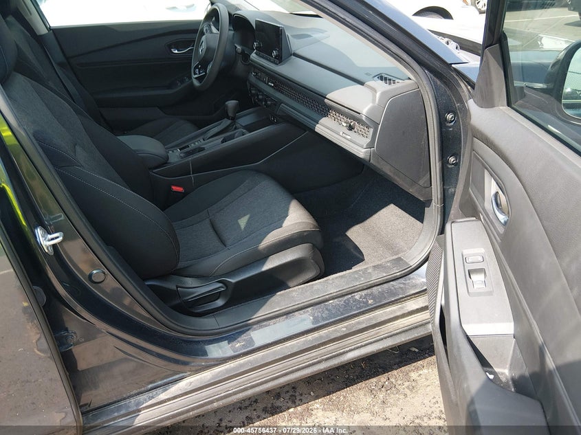 2023 HONDA ACCORD auction photo 5