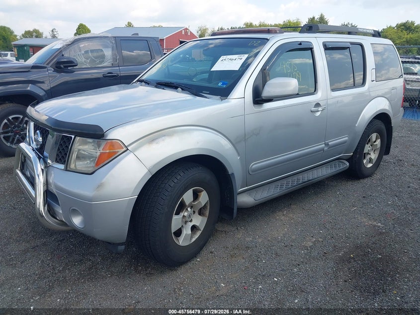 2006 NISSAN PATHFINDER auction photo 2