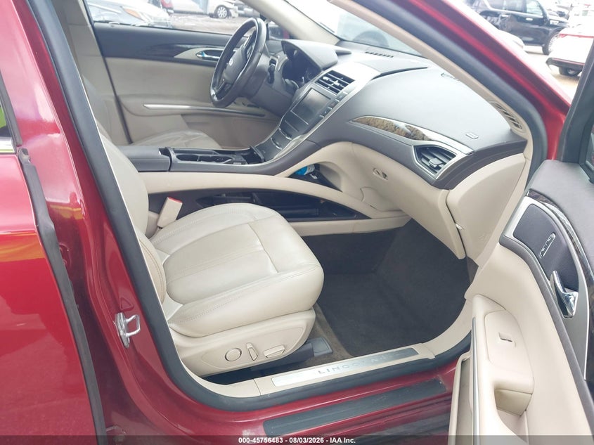 2016 LINCOLN MKZ HYBRID auction photo 5