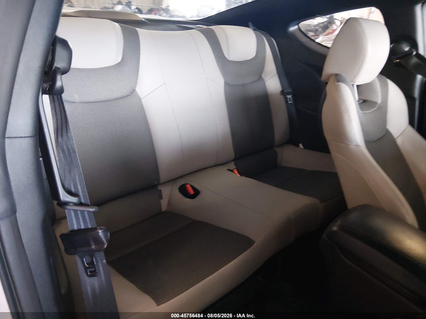 HYUNDAI GENESIS 2015 VIN KMHHU6KJ6FU124335