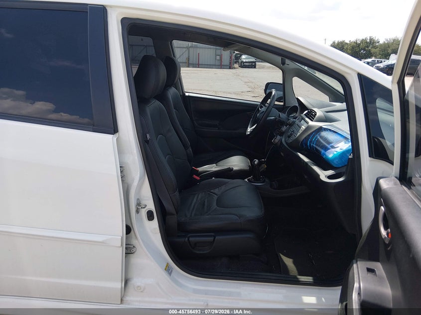 2009 HONDA FIT auction photo 5