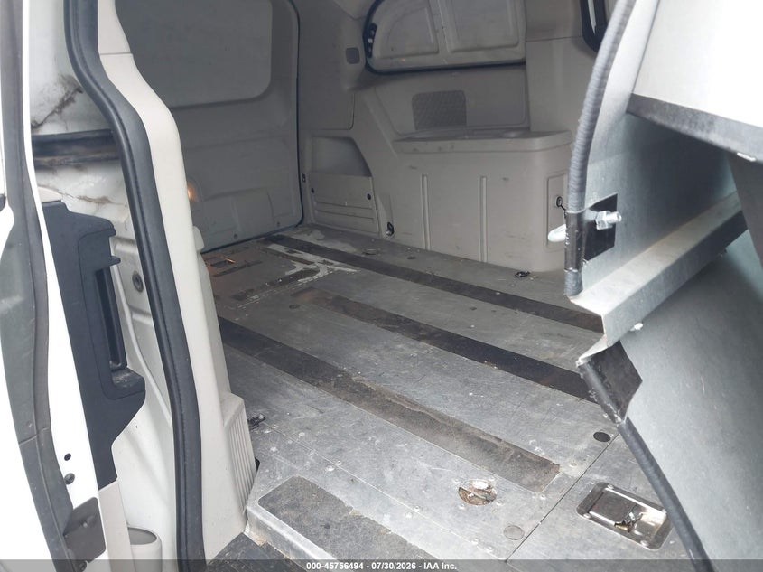 2015 RAM CARGO auction photo 8