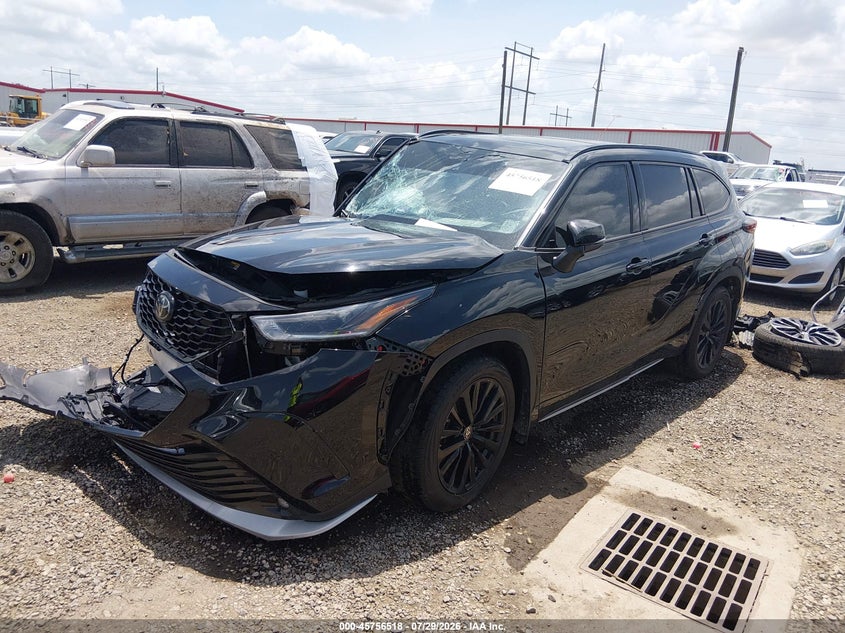 2024 TOYOTA HIGHLANDER auction photo 2