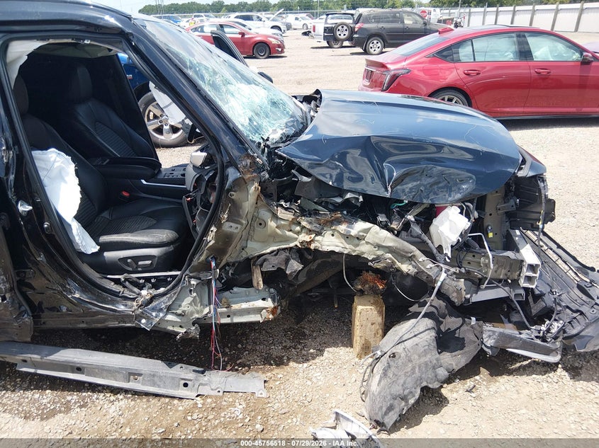 2024 TOYOTA HIGHLANDER auction photo 6