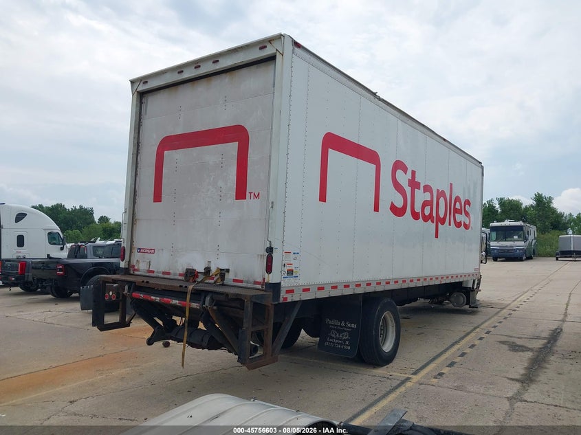 2020 FREIGHTLINER M2 106 auction photo 4