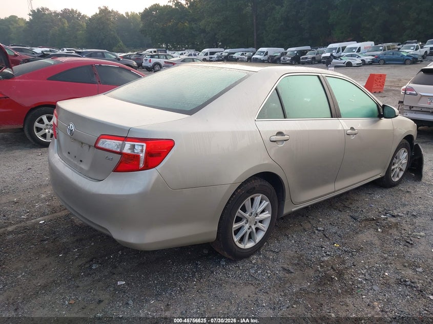 2013 TOYOTA CAMRY auction photo 4