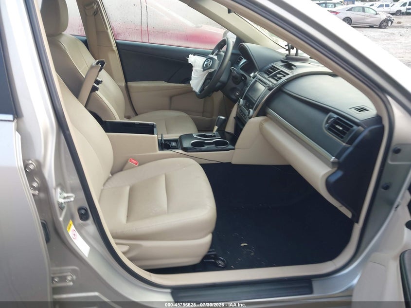 2013 TOYOTA CAMRY auction photo 5