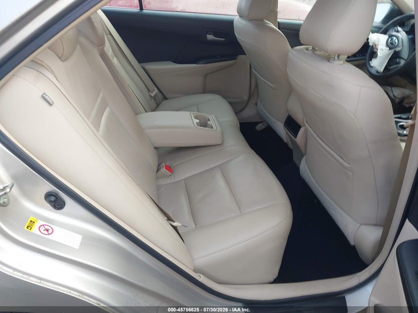 2013 TOYOTA CAMRY auction photo 8