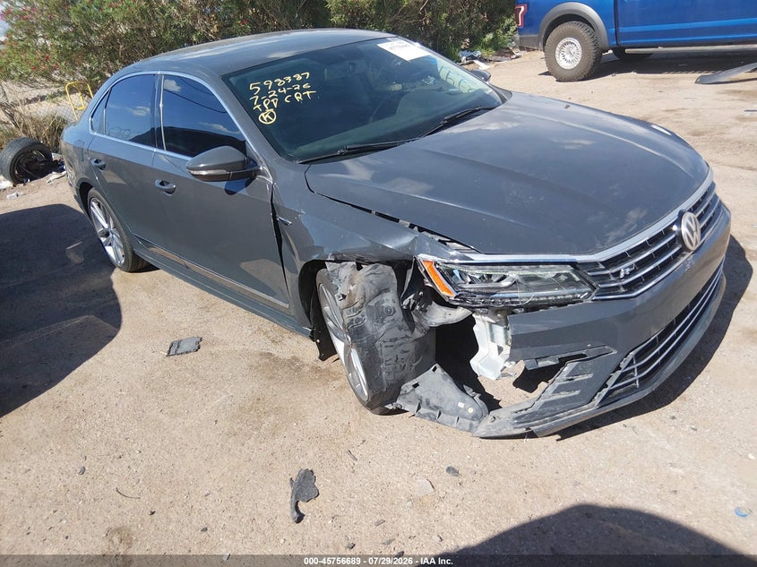 2017 VOLKSWAGEN PASSAT auction photo 1