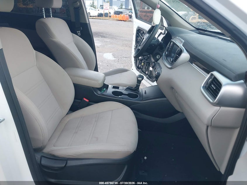 2019 KIA SORENTO auction photo 5