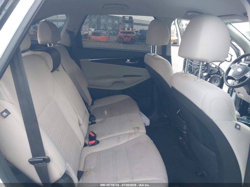 2019 KIA SORENTO auction photo 8