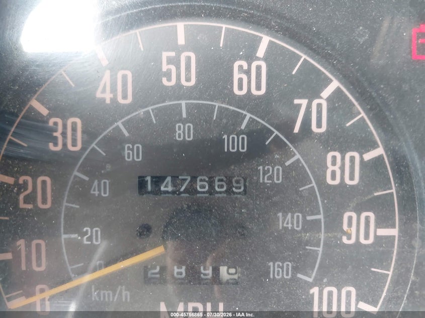 1998 ISUZU NPR auction photo 5