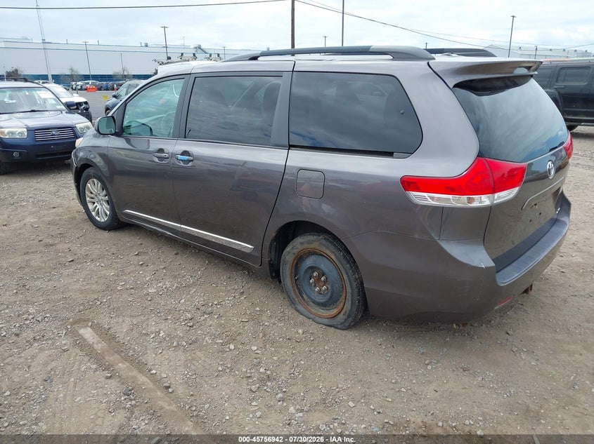 Vin: 5tdyk3dcxcs232738, lot: 46255664, toyota sienna xle v6 8 passenger 20123