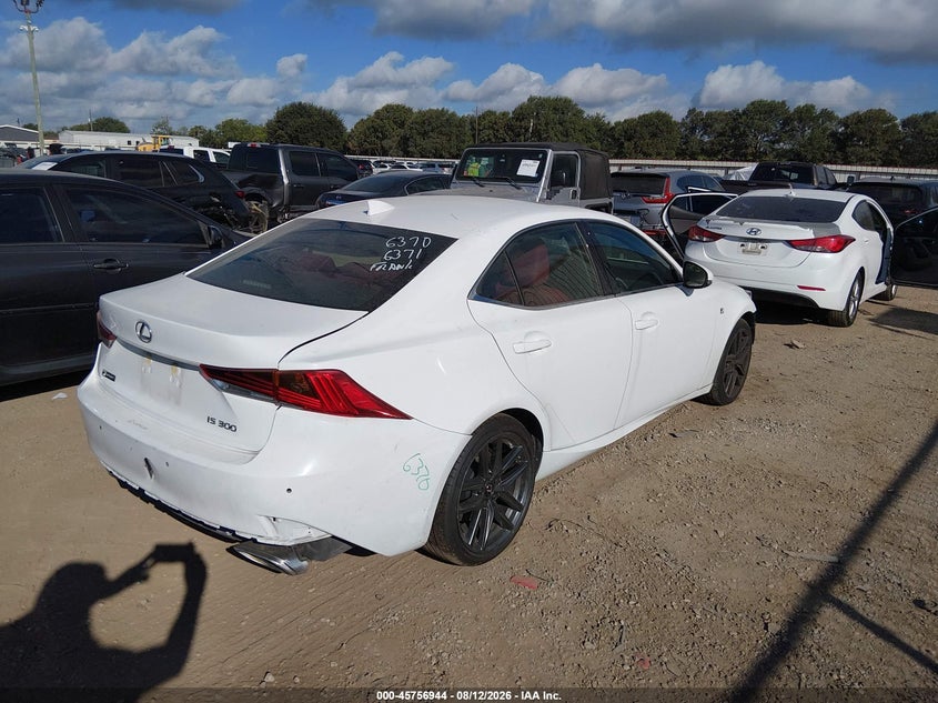 2020 LEXUS IS 300 auction photo 4