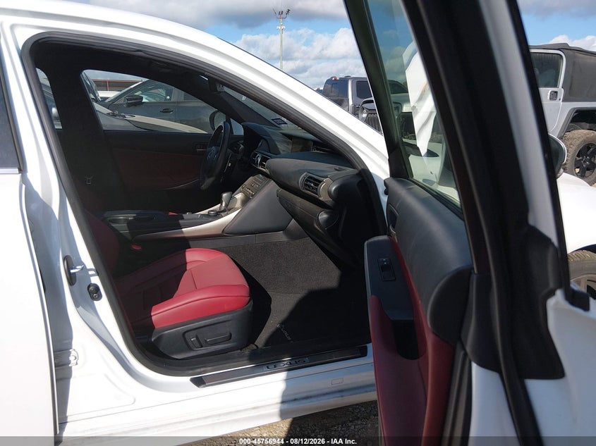 2020 LEXUS IS 300 auction photo 5