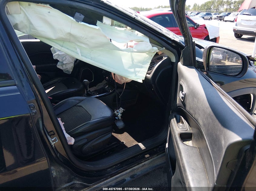 2020 JEEP COMPASS auction photo 5