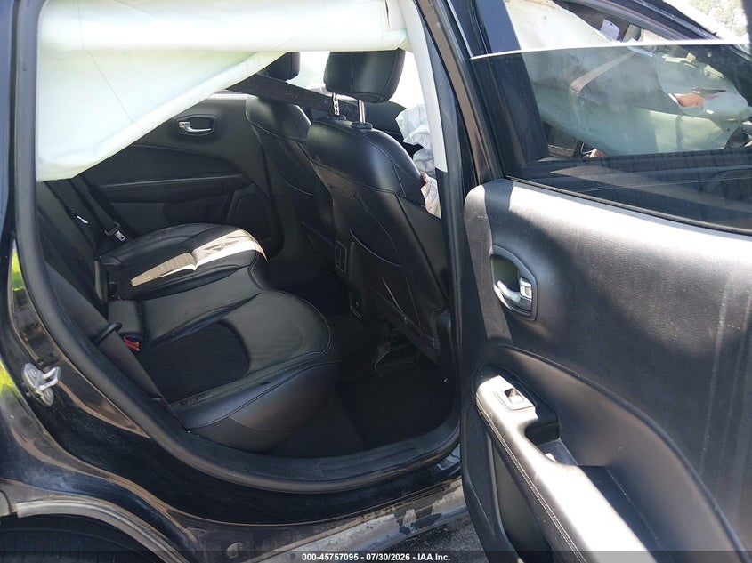 2020 JEEP COMPASS auction photo 8