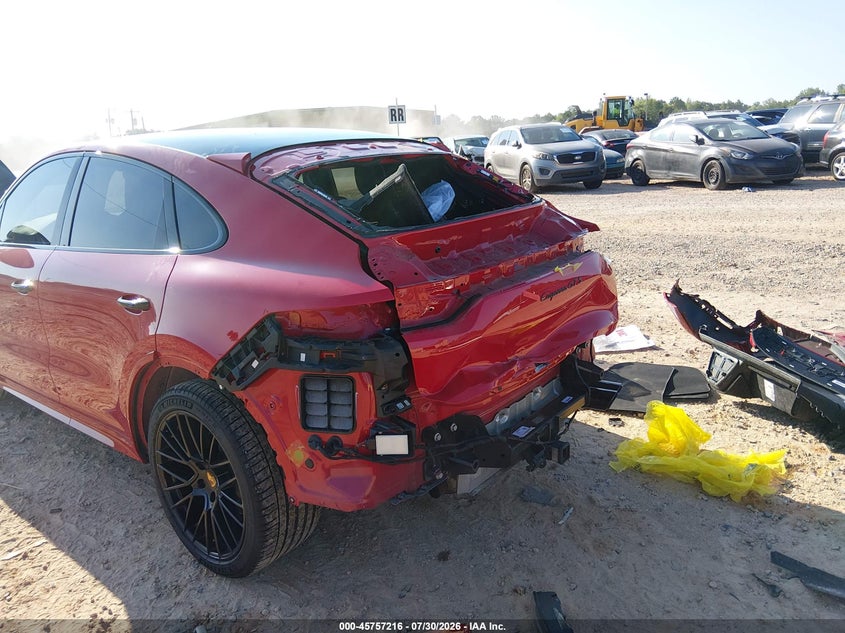 PORSCHE CAYENNE COUPE - zdjęcie 19