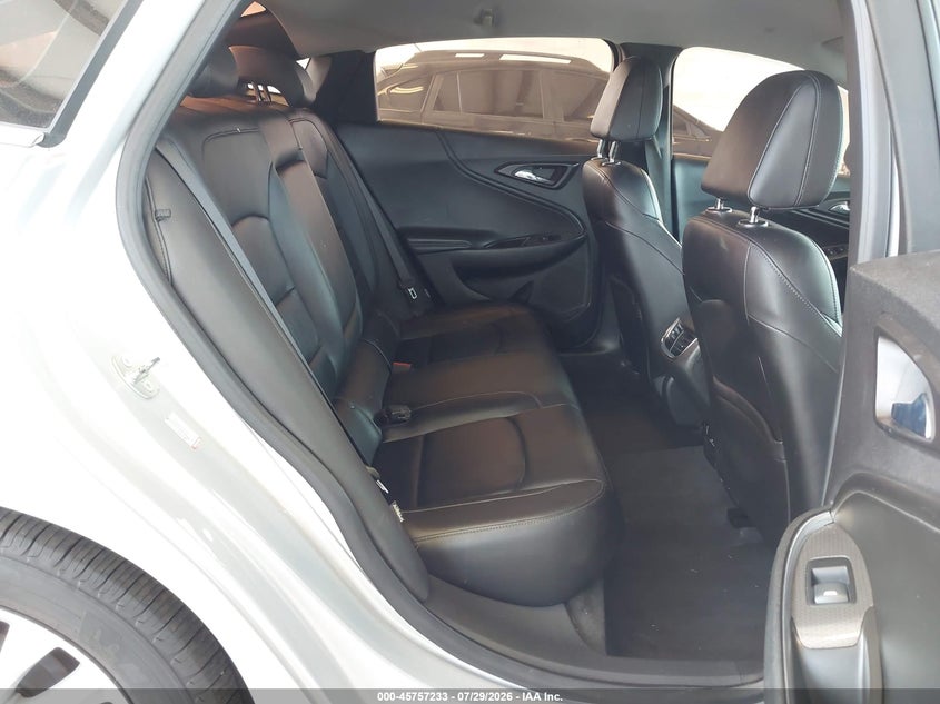 2016 CHEVROLET MALIBU auction photo 8