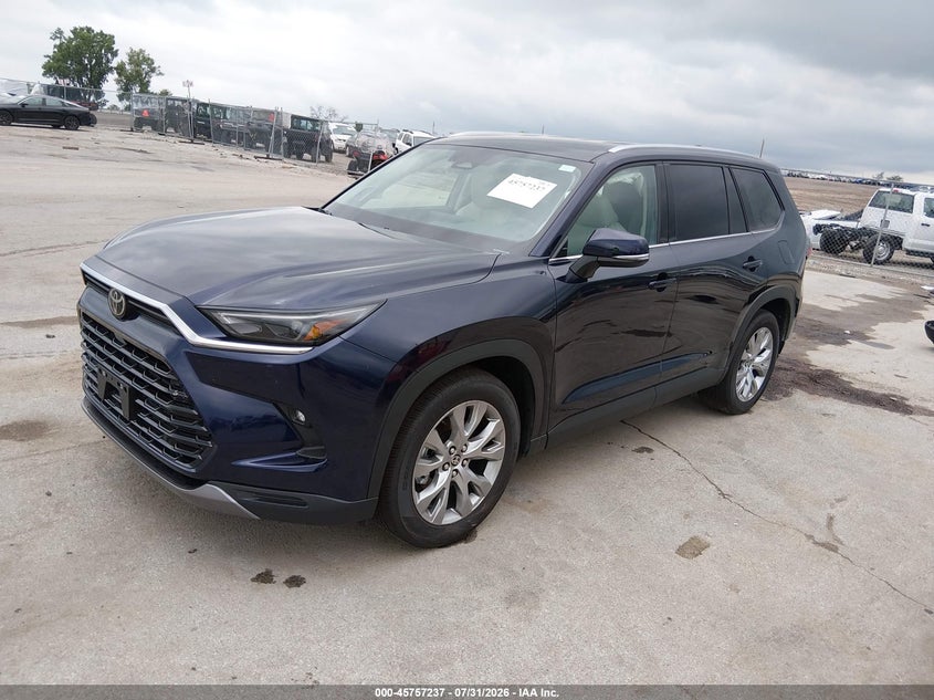 2026 TOYOTA GRAND HIGHLANDER HYBRID auction photo 2