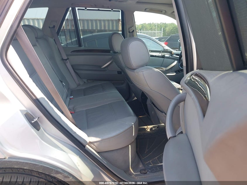 BMW X5 2002 VIN 5UXFA53542LP29033