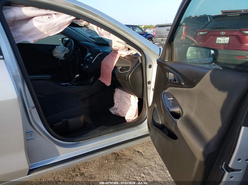 2021 CHEVROLET MALIBU auction photo 5