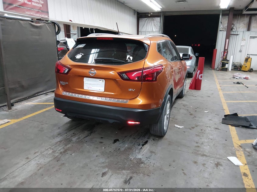 Vin: jn1bj1cp8hw001753, lot: 46256292, nissan rogue sport sv 20174
