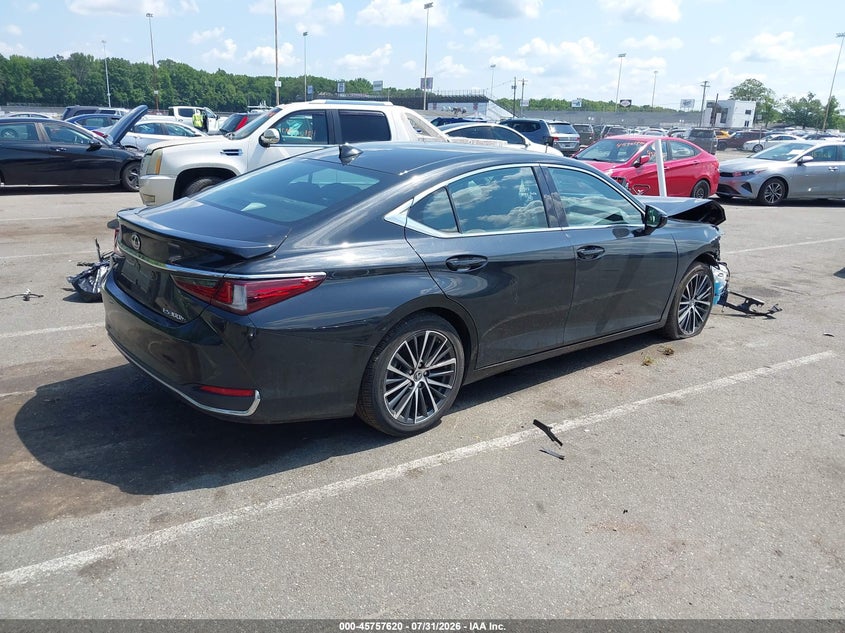 Vin: 58ada1c1xru042341, lot: 46256342, lexus es 300h 20244