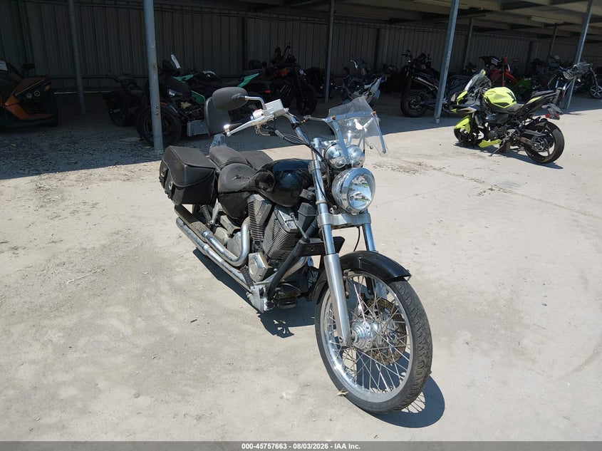 2004 VICTORY MOTORCYCLES VEGAS auction photo 1