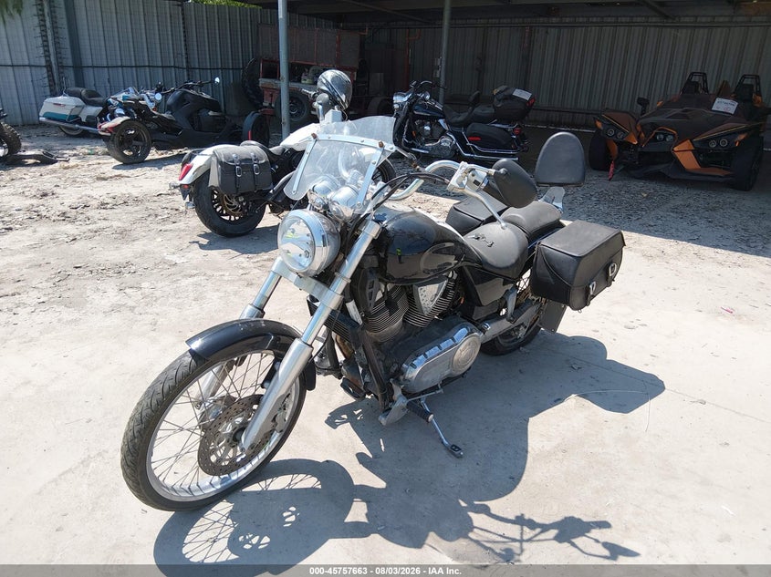 2004 VICTORY MOTORCYCLES VEGAS auction photo 2