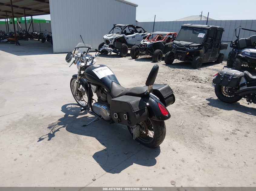 2004 VICTORY MOTORCYCLES VEGAS auction photo 3