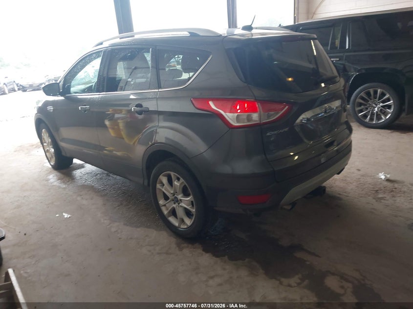 Vin: 1fmcu9j98fua20352, lot: 46256468, ford escape titanium 20153