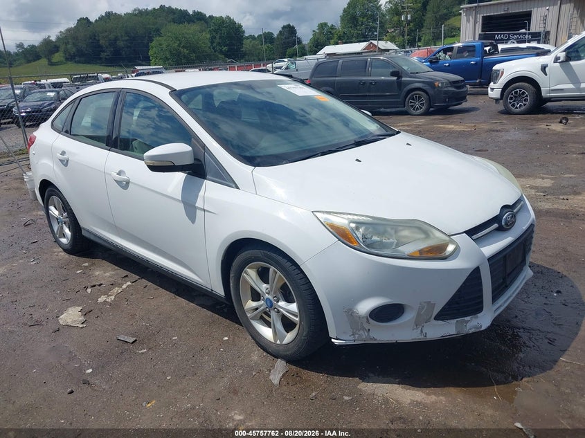 Vin: 1fadp3f26dl195992, lot: 46256484, ford focus se 2013 img_1